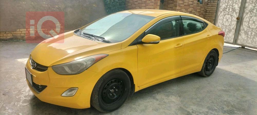 هیوندای ئەلەنترا